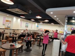 大沙头临街明火餐饮旺铺十年老店转让110方带证消防齐全